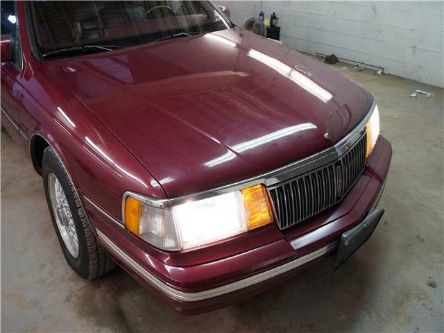 1993 Lincoln Continental Signature - photo 5