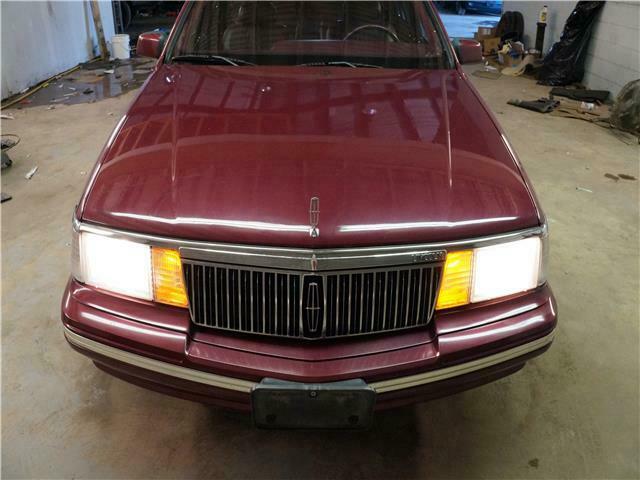 1993 Lincoln Continental Signature - photo 6