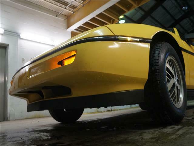 1988 Pontiac Fiero -- - photo 9