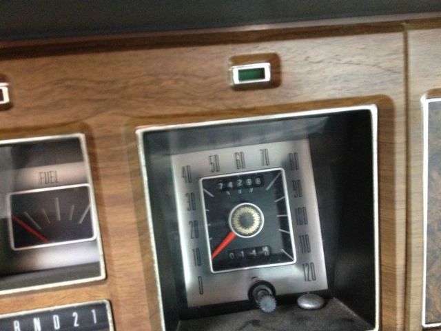 1973 Lincoln Mark Series Silver Edition Continental Collector Series - photo 11