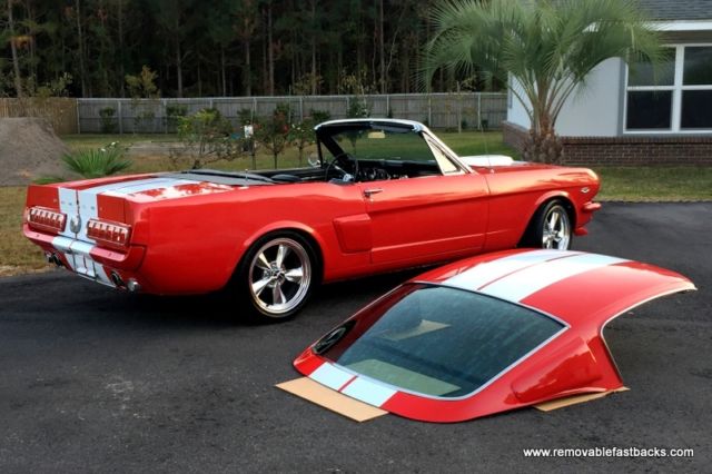 NO RESERVE, RESTOMOD ROADSTER CONVERTIBLE REMOVABLE FASTBACK ROOF /1968 CAMARO 1966 Ford Mustang Custom