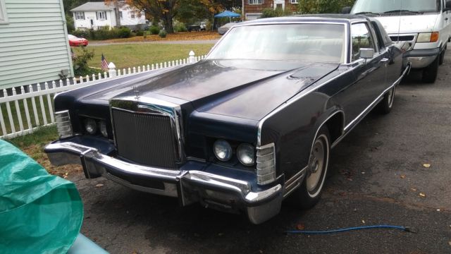 1977 Lincoln Continental Town Coupe - photo 6