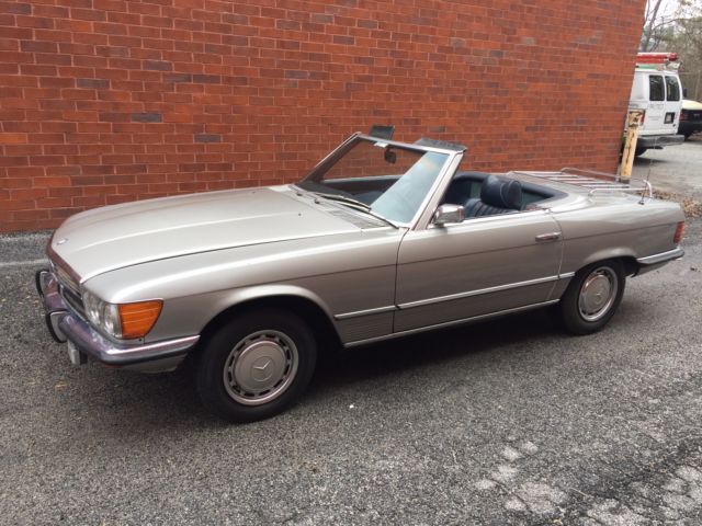 1972 Mercedes-Benz SL-Class convertible - photo 2