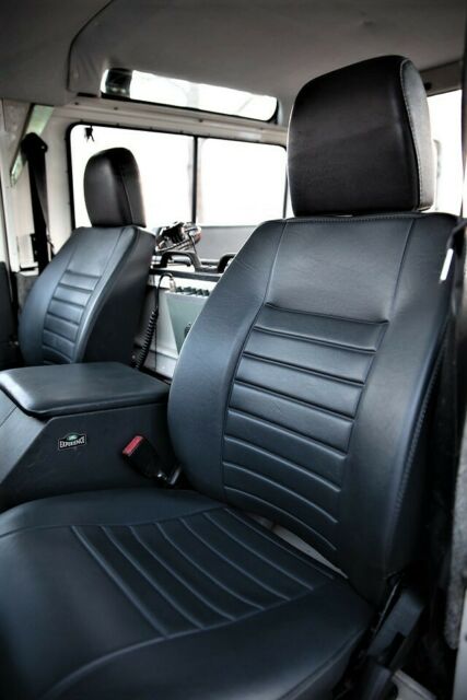1993 Land Rover Defender STUNNING CONDITION - photo 5