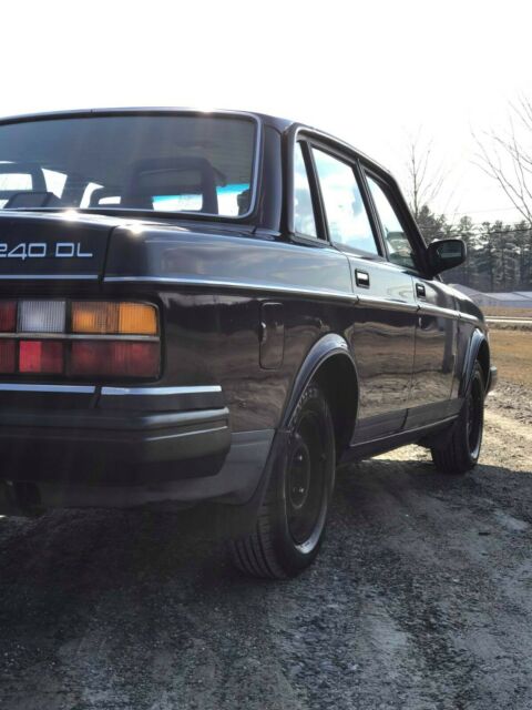 1989 Volvo 240 DL - photo 8