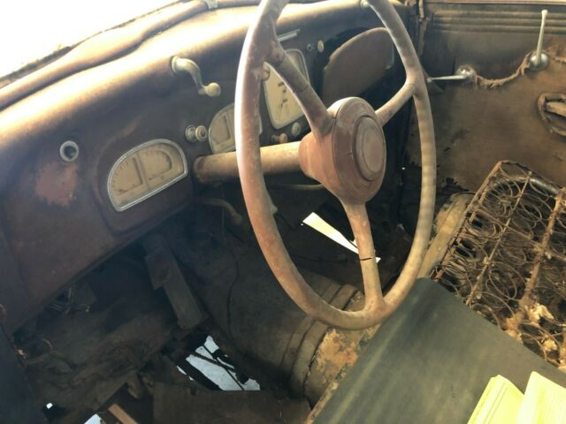 1935 DeSoto Airflow Sedan (SG) - NO RESERVE AUCTION! - photo 3
