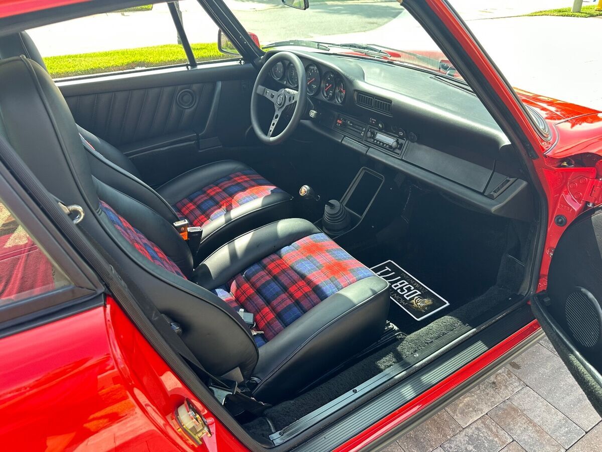 1977 Porsche 911 CARRERA 3.0 - photo 9