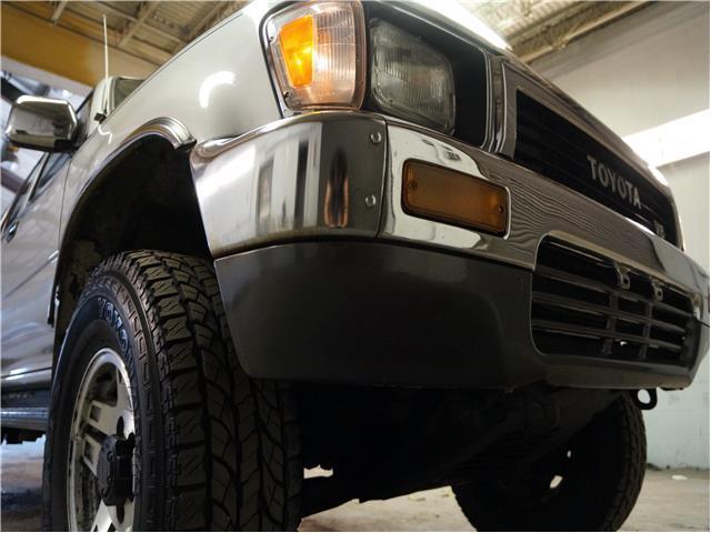 1990 Toyota 4Runner -- - photo 8