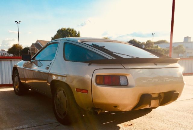 1982 Porsche 928 - photo 4
