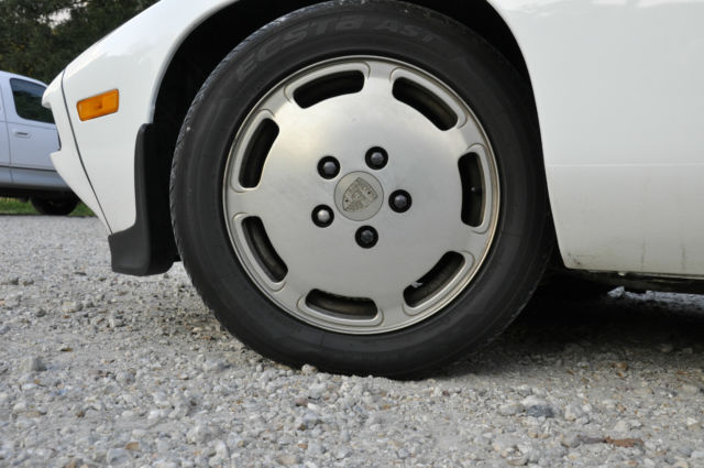 1983 Porsche 928 S - photo 13