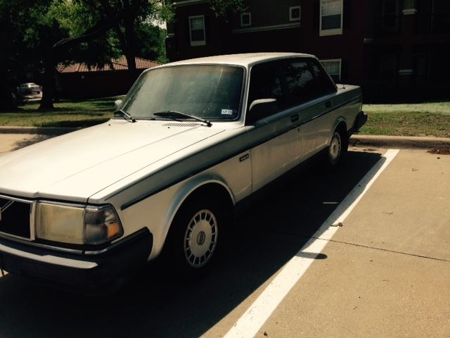 No Reserve! Wonderful 1991 Volvo 240 1991 Volvo 240