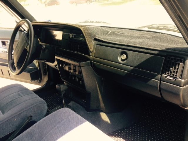 1991 Volvo 240 - photo 7