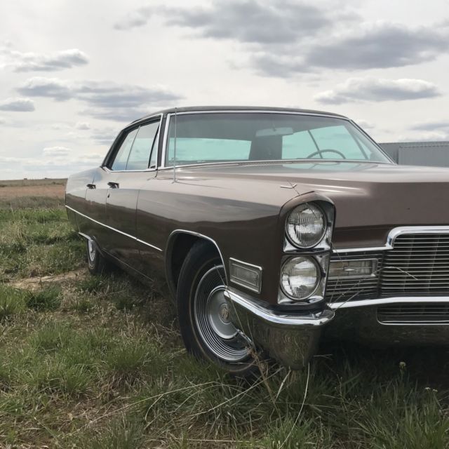 1968 Cadillac DeVille Sedan - photo 3