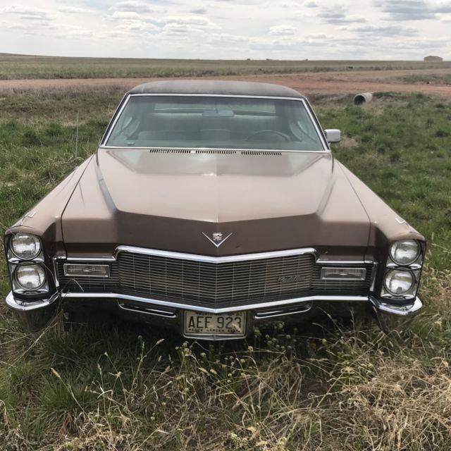 1968 Cadillac DeVille Sedan - photo 4