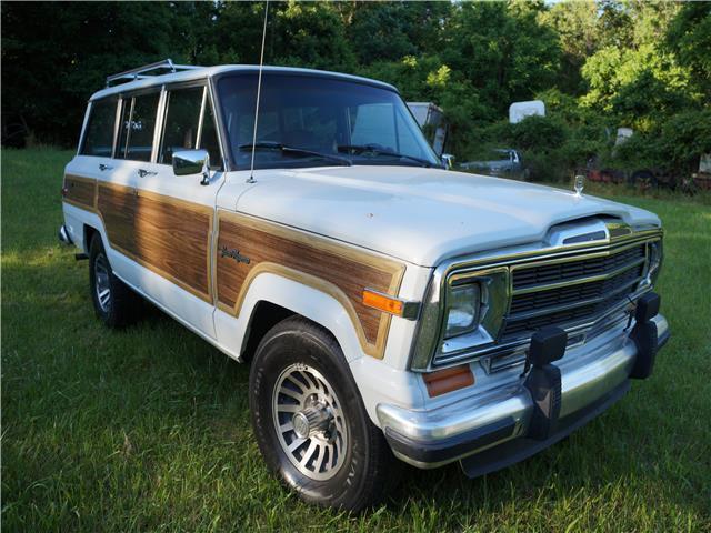 NO RESERVE...FINAL YEAR...LOW MILES...ICE COLD AIR...GRAND WAGONEER...WOODY 1991 Jeep Wagoneer --