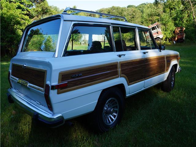 1991 Jeep Wagoneer -- - photo 2