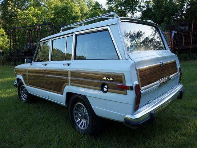 1991 Jeep Wagoneer -- - photo 3