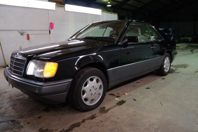 NO RESERVE...RARE W124 Coupe...CLEAN 1994 Mercedes-Benz 300-Series E320