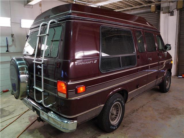 1993 GMC Vandura -- - photo 2