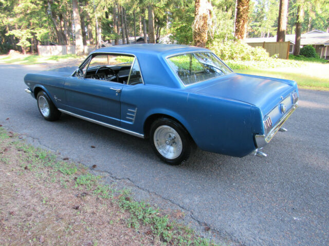 1966 Ford Mustang NOT G T - photo 3