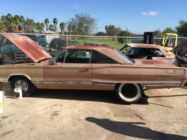 1967 Dodge Coronet - photo 3
