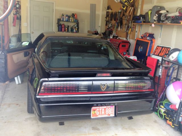 1988 Pontiac Trans Am GTA - photo 4