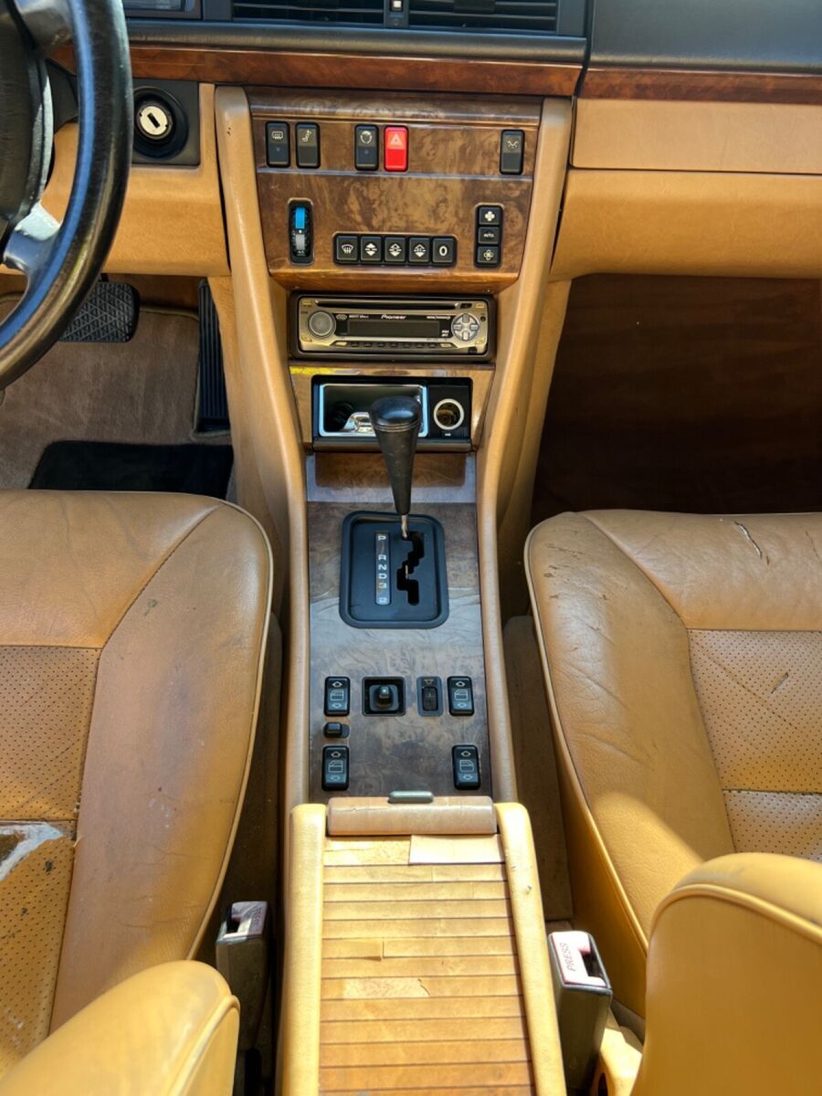 1991 Mercedes-Benz 300-Series - photo 4