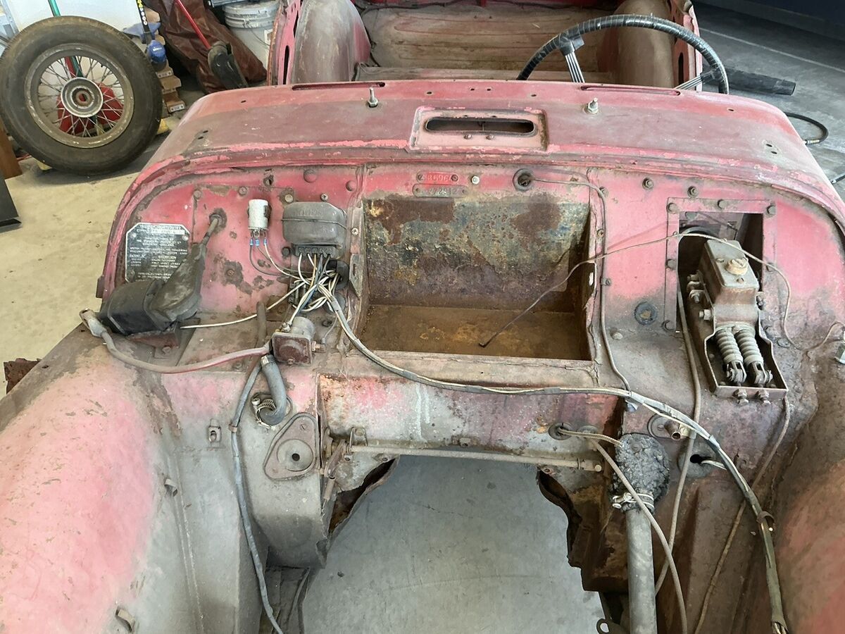 1955 Triumph TR2 - photo 5
