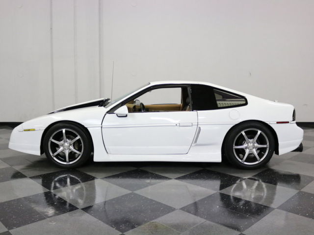 1988 Pontiac Fiero GT Coupe 2-Door - photo 3
