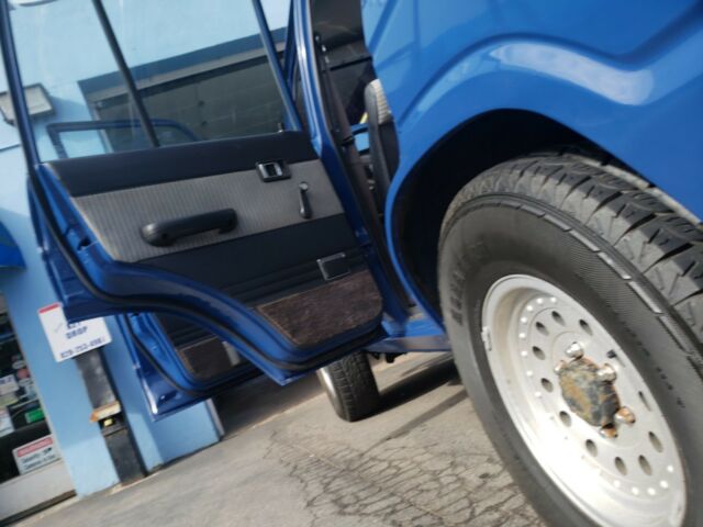 1987 Toyota Land Cruiser FJ60 - photo 8