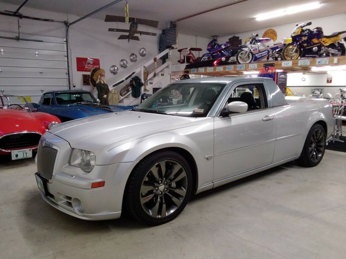 1954 Chrysler 300 Series - photo 2