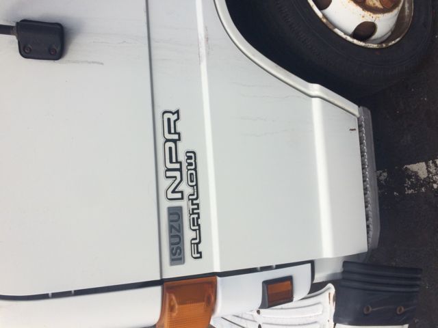 1990 Isuzu Other - photo 3