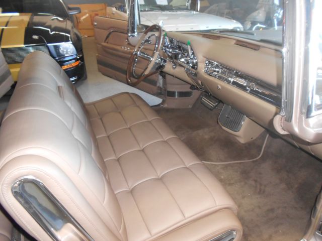 1957 Cadillac Brougham - photo 9