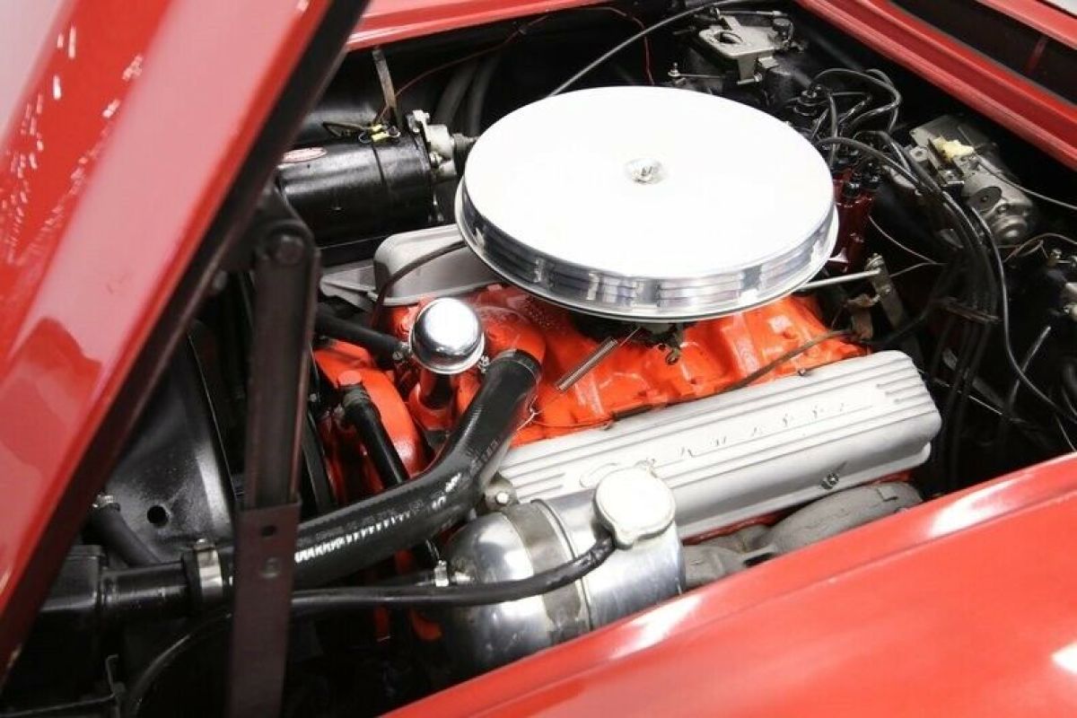 1961 Chevrolet Corvette Convertible - photo 4