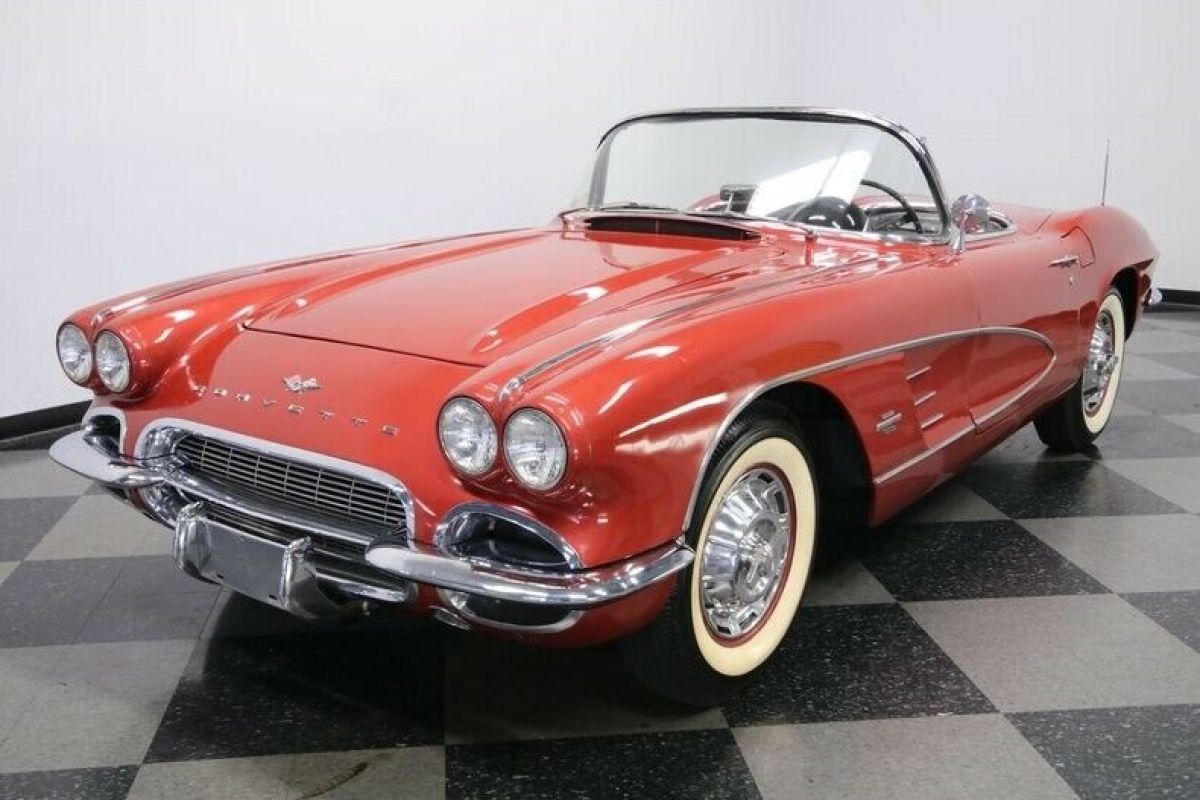1961 Chevrolet Corvette Convertible - photo 6