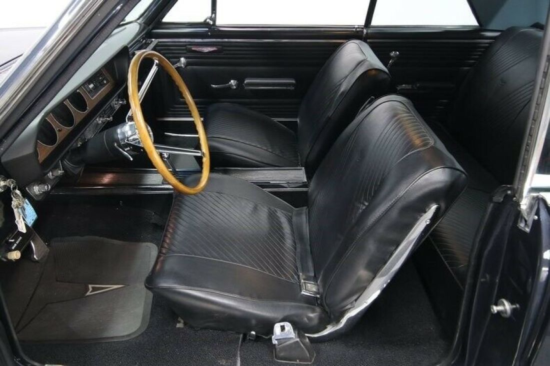 1965 Pontiac GTO Hard Top Coupe - photo 5