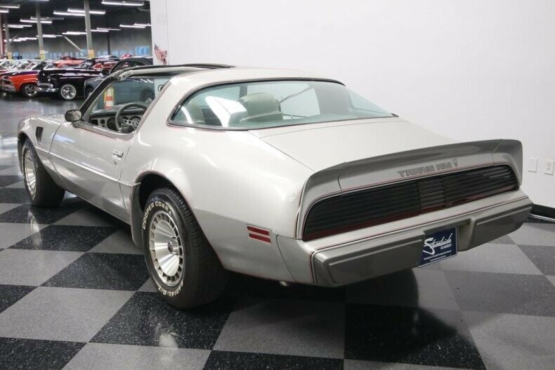 1979 Pontiac Firebird Trans Am 10th Anniversary Edition - photo 10