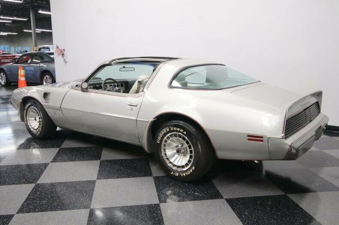 1979 Pontiac Firebird Trans Am 10th Anniversary Edition - photo 9