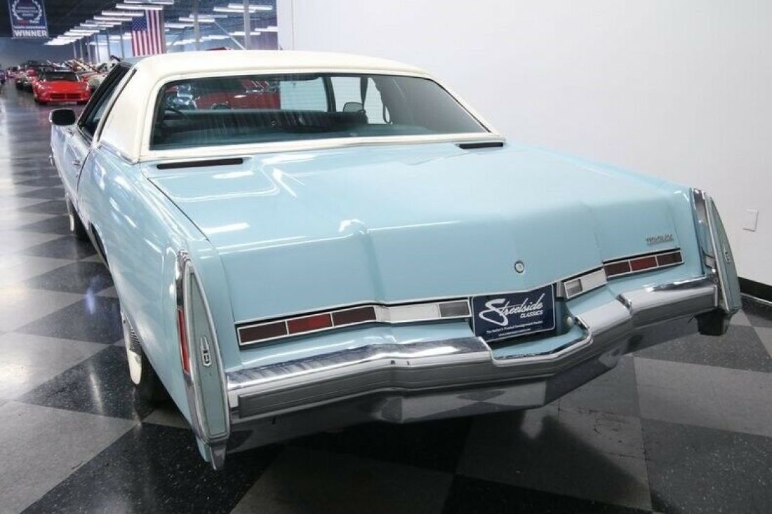 1975 Oldsmobile Toronado Brougham - photo 11