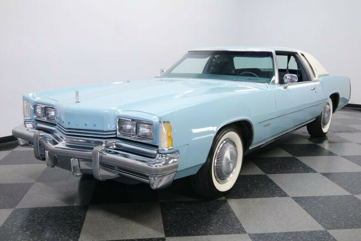 1975 Oldsmobile Toronado Brougham - photo 6