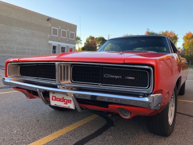1969 Dodge Charger - photo 4