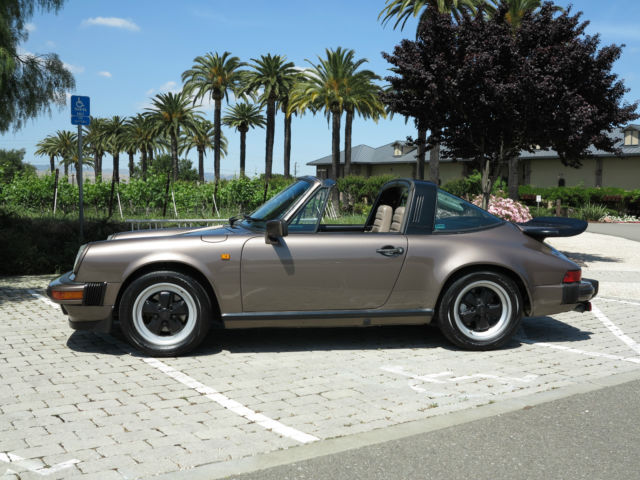1984 Porsche 911 Carrera Targa - photo 2