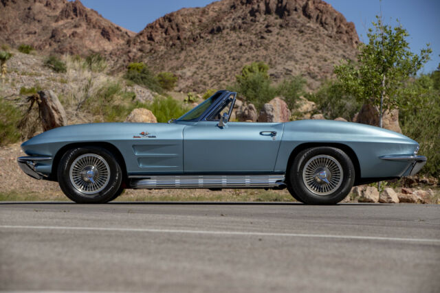 1964 Chevrolet Corvette NUMBERS MATCHING CONVERTIBLE FUEL INJECTION - photo 11