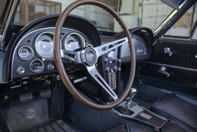 1964 Chevrolet Corvette NUMBERS MATCHING CONVERTIBLE FUEL INJECTION - photo 13