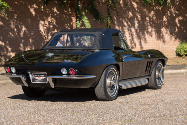 1966 Chevrolet Corvette - photo 2