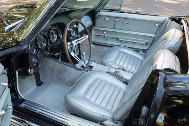 1966 Chevrolet Corvette - photo 3