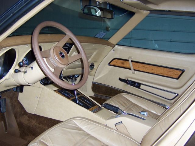 1976 Chevrolet Corvette T-Tops - photo 7
