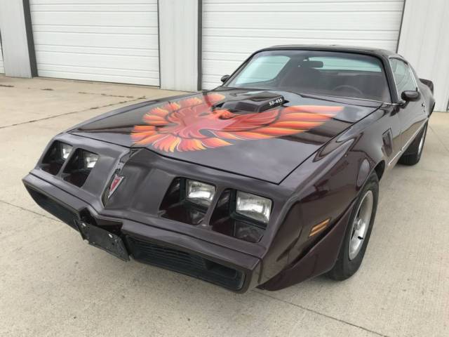NUMBERS MATCHING 301 V8 WITH T-TOPS, AUTO, TILT, POWER WINDOWS AND FACTORY AC 1980 Pontiac Trans Am T-TOPS