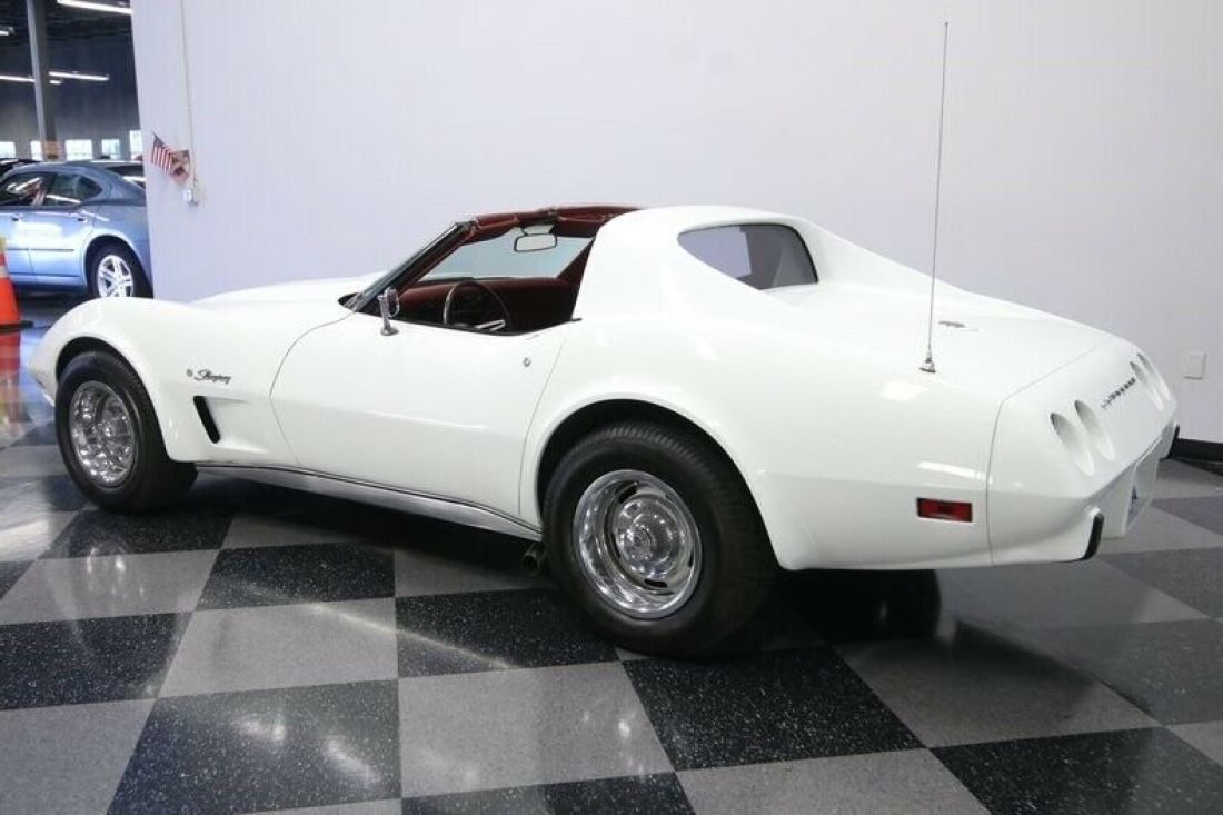 1975 Chevrolet Corvette - photo 9