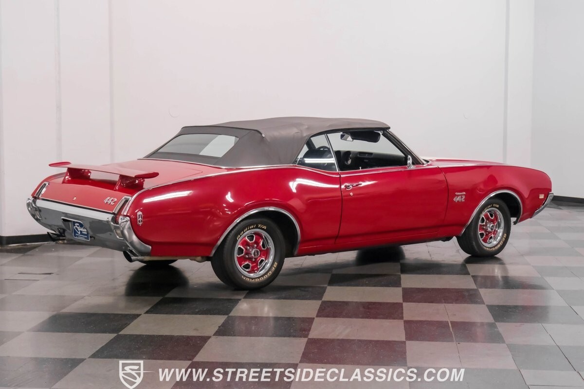 1969 Oldsmobile Cutlass 442 Convertible - photo 13